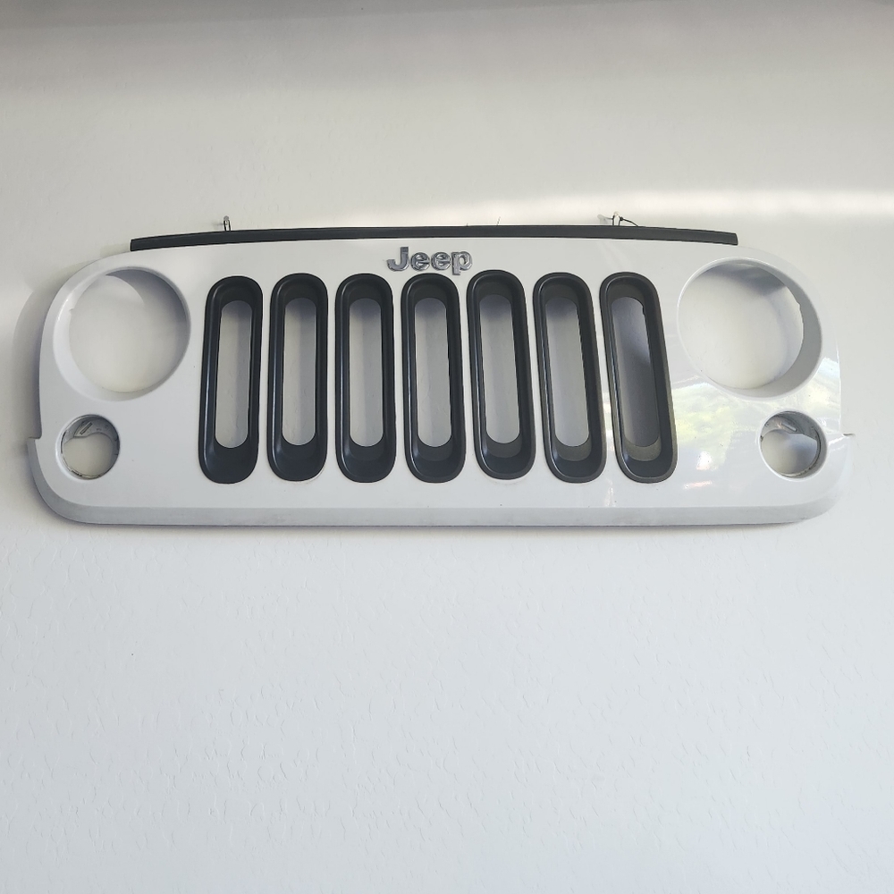 Jeep OEM gril
